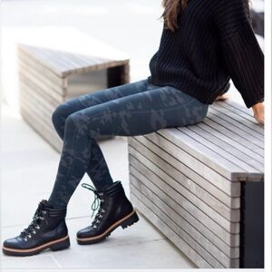 Spanx Faux Leather Camo Legging. Size Small/Petite